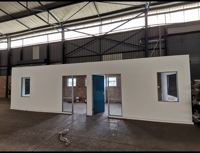 1,726M² WAREHOUSE TO LET IN JET PARK